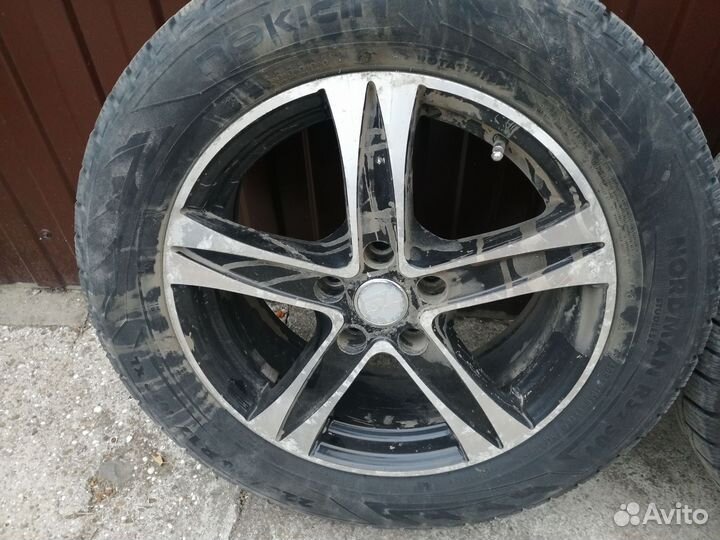 Продаю диски и резину