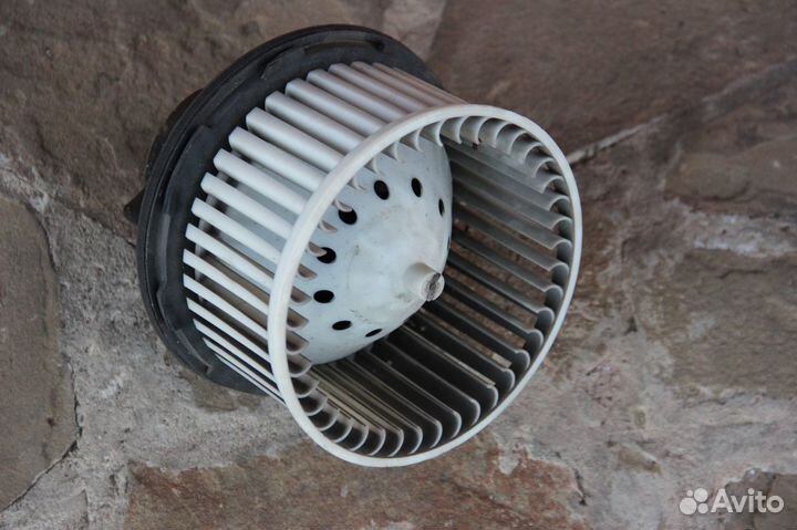 Моторчик печки Chevrolet Tahoe GMT800