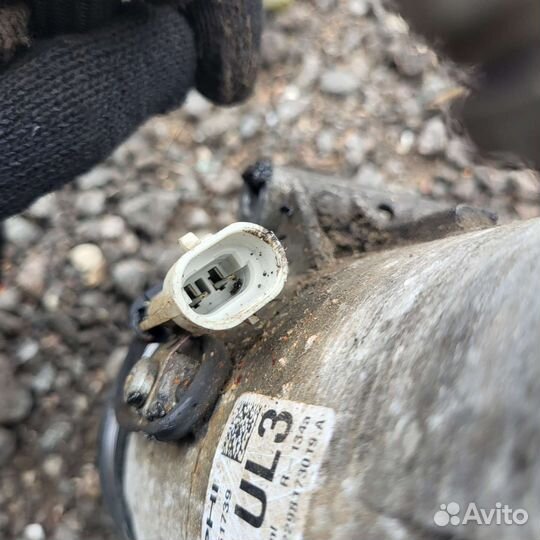 Компрессор кондиционера Opel Astra H 1.8