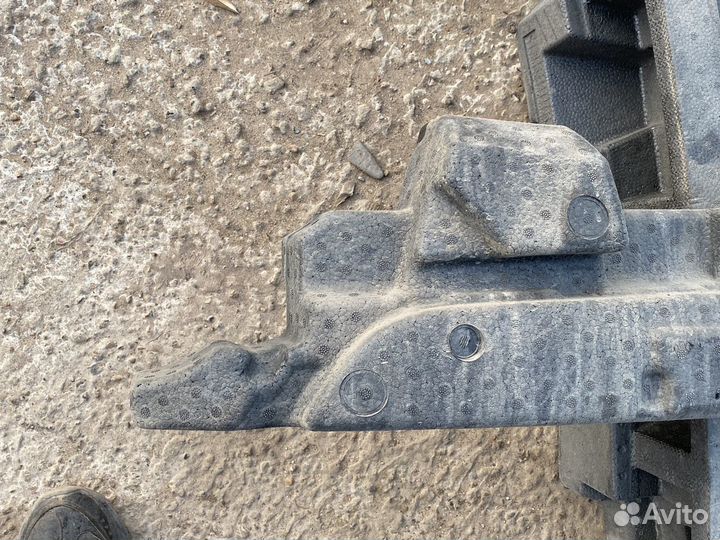 Абсорбер переднего бампера Киа Рио 4 с 2017 года