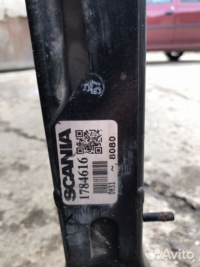 Радиатор Scania 1784616