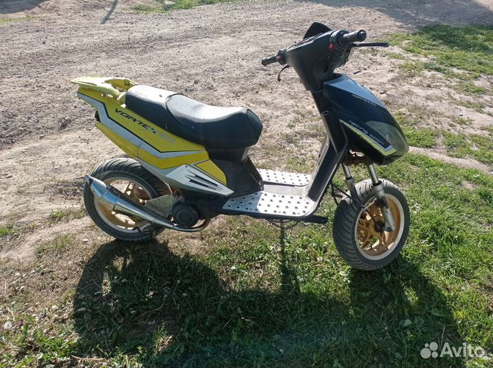 Скутер vortex 50
