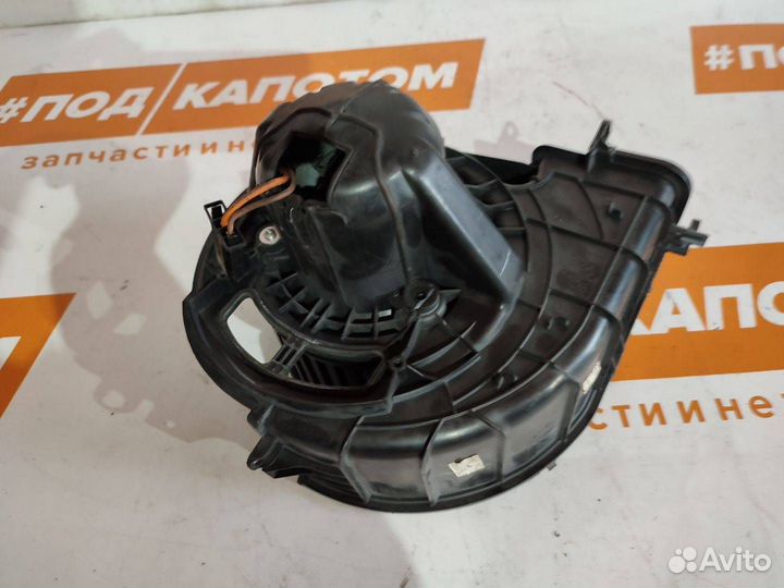 Моторчик печки BMW X5 E70 2008 64116971109