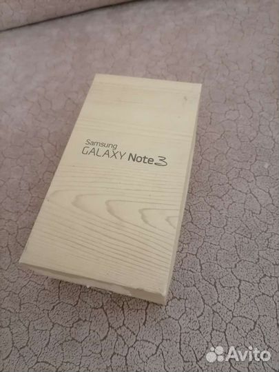 Коробка от Samsung Galaxy Note 3 SM-N900