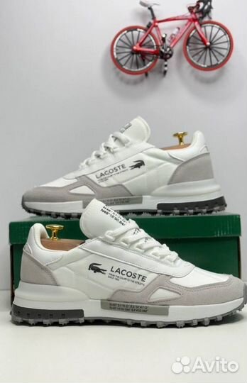 Кроссовки Lacoste универсальные