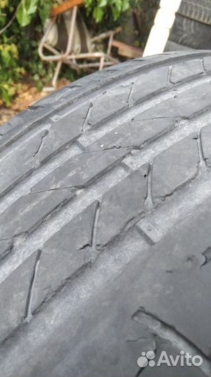 Goodyear EfficientGrip 245/50 R18