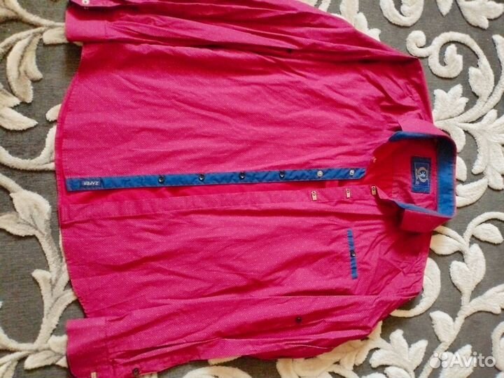 Рубашки мужские