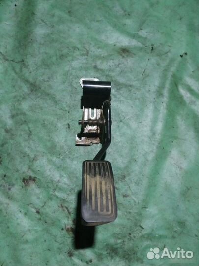 Педаль газа Mazda 3 BK