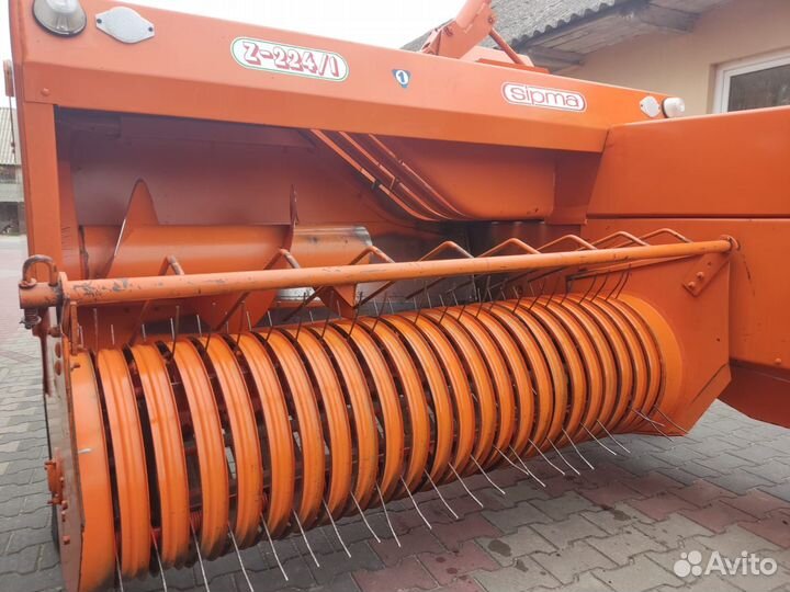 Пресс-подборщик Sipma Z224/2, 2000