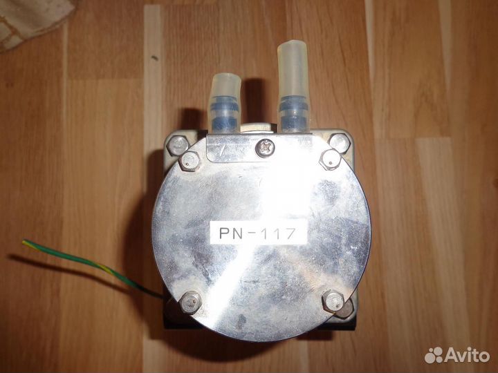 Насос вакуумный для колонны