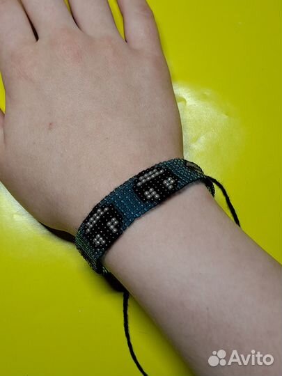 Фенечки из бисера на заказ