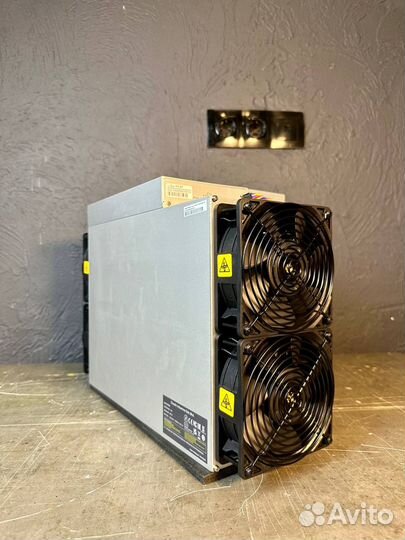 Новый asic Miner Bitmain Antminer S19 90th