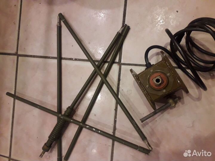 Штырьевая антенна от р-143