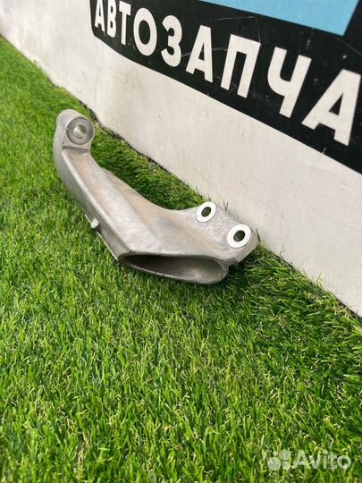 Кронштейн двигателя Buick Encore GX 2020 55512875