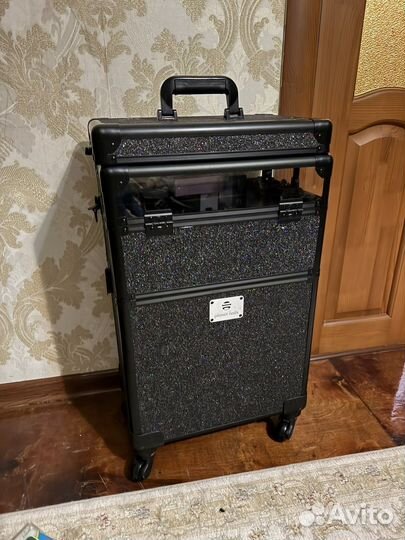 Чемодан для визажиста