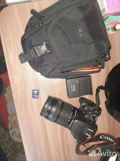 Зеркальный фотоаппарат canon 600d