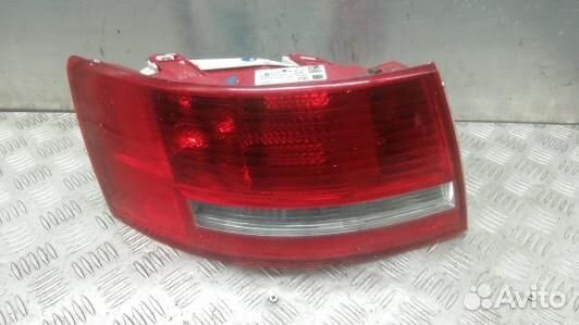Фонарь задний левый audi A6 C6 (2UK15MX01)