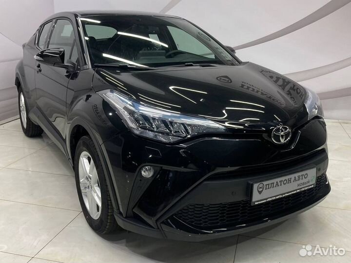 Toyota C-HR 2.0 CVT, 2022, 50 км