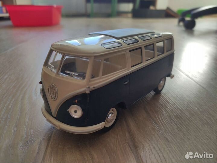 Модели автобусов, микроавтобусов, троллейбусов