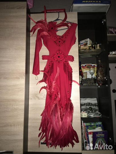 Платье для бальных танцев