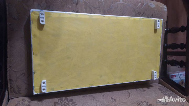 Пеленальный столик на кроватку