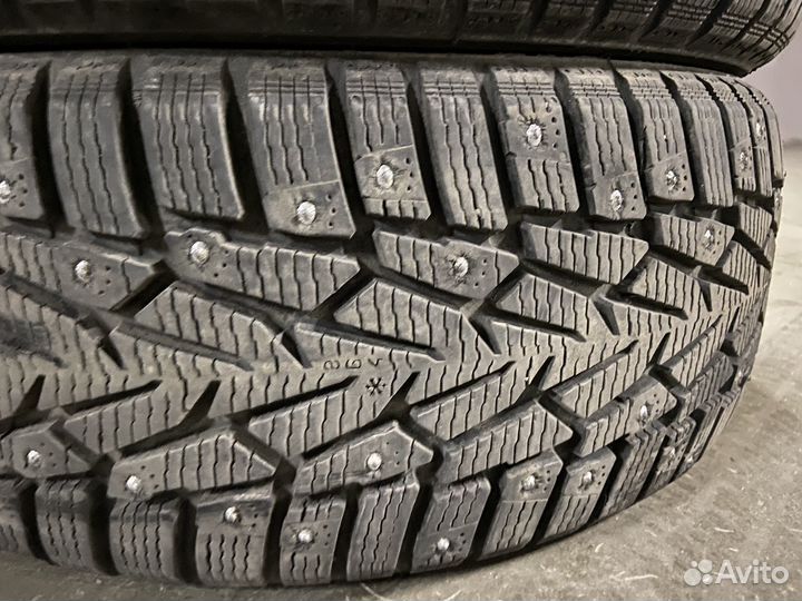 Nordman 7 215/60 R16