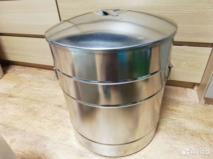 Пищевой бак из нержавеющей стали СССР