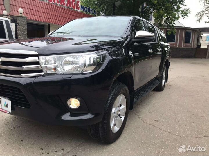 Toyota Hilux 2.4 МТ, 2019, 245 000 км