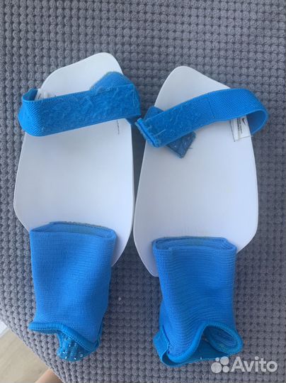 Щитки футбольные детские nike