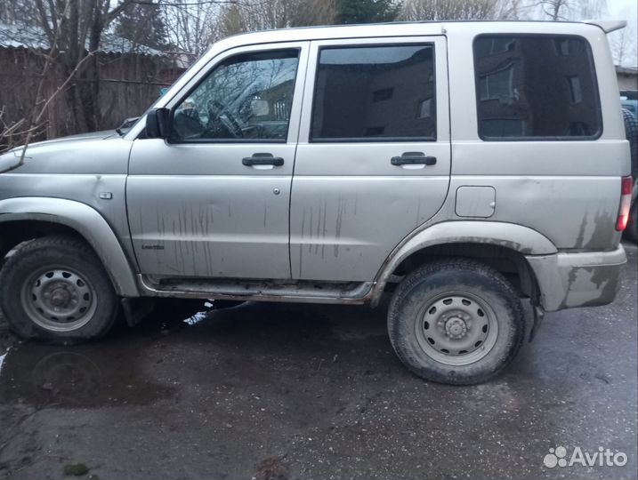 УАЗ Patriot 2.7 МТ, 2011, 134 000 км