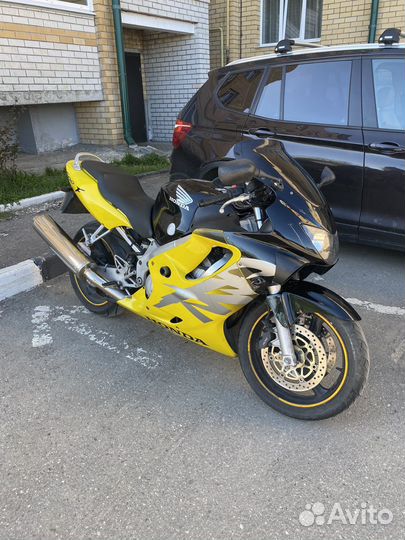 Honda CBR 600F4