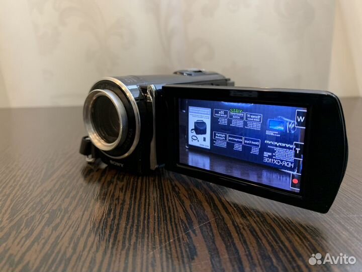 Видеокамера Sony HDR-CX110e