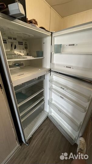 Холодильник бу sharp