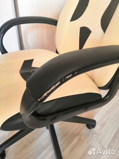 Компьютерное кресло Zombie viking-8