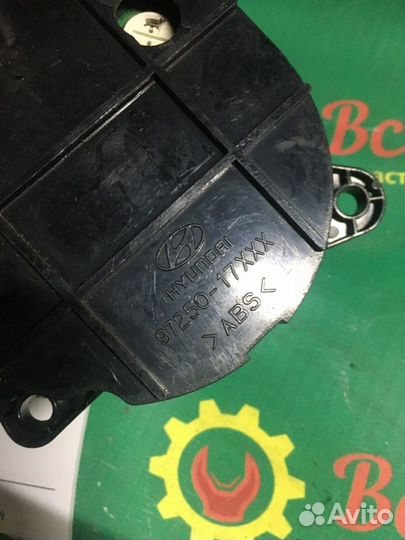 Блок управления климатом Hyundai Matrix