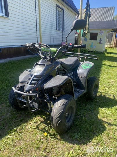 Детский квадроцикл на бензине