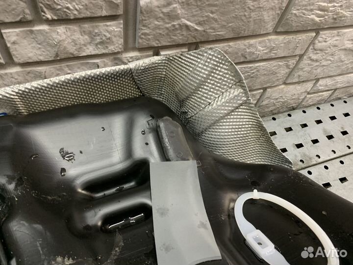 Opel Astra J GTC Бак топливный 1.4л A14NET