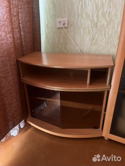 Тумба под телевизор