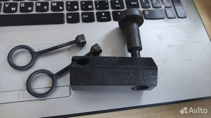 Замок для цепи толщиной от 10 до 20 мм