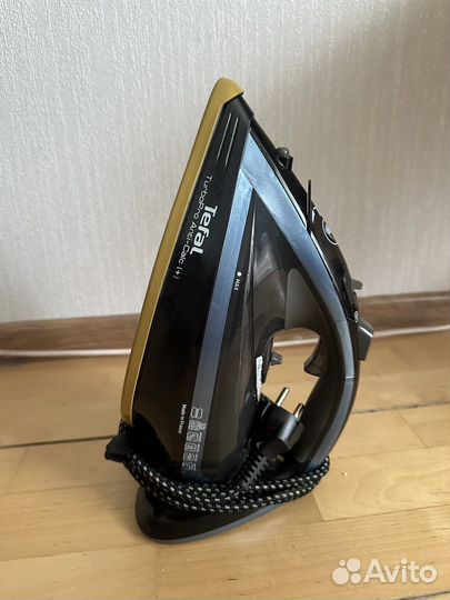 Утюг Tefal Turbo Pro FV5695