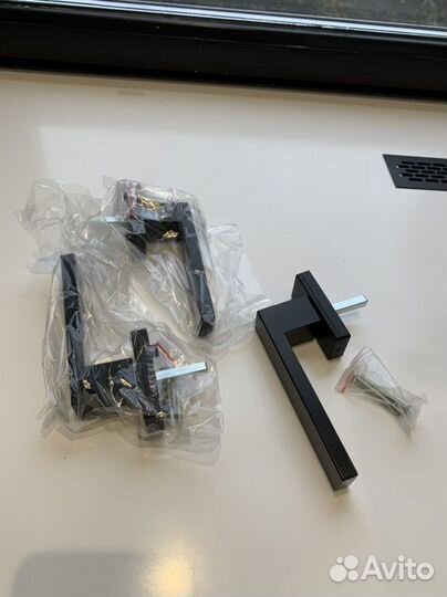 Ручки для пластиковых окон