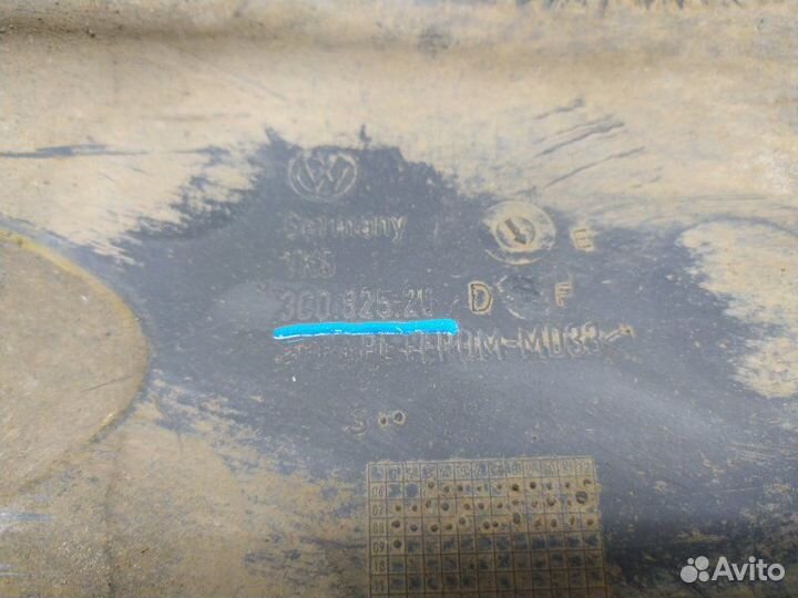 Защита антигравийная Volkswagen Passat B6