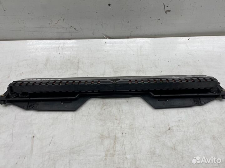 Фонарь задний/ Стоп-сигнал Volkswagen Sharan 2002