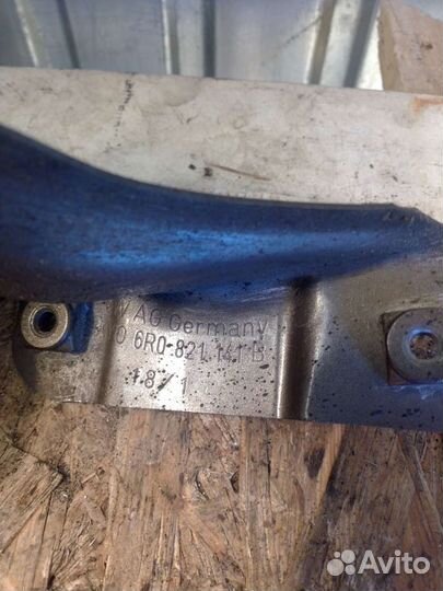 Кронштейн левого крыла Volkswagen Polo 5