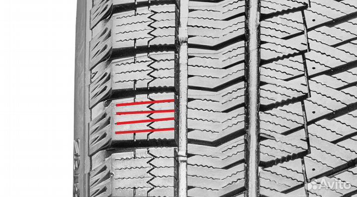 Bridgestone Blizzak Ice 225/40 R18 92H