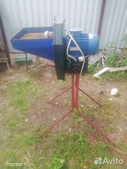 Зерно дробилка бу