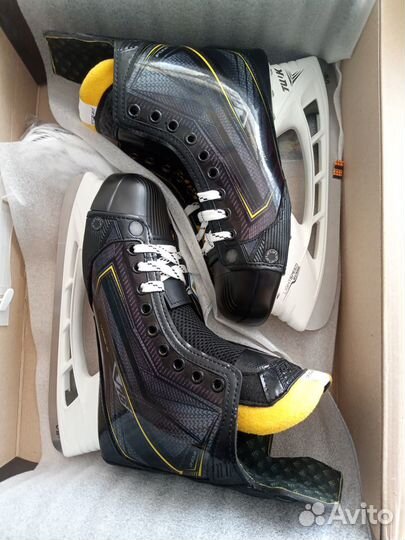 Хоккейные коньки проф. уровня V76 Encelad