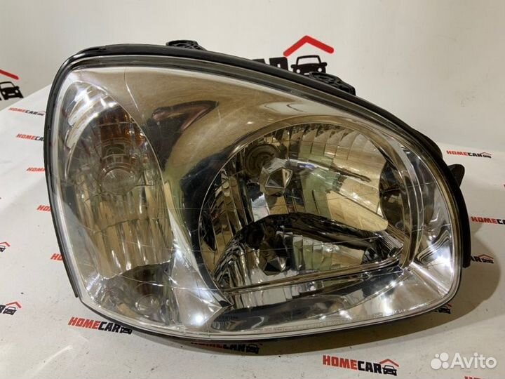 Фара передняя правая Hyundai Santa Fe SM