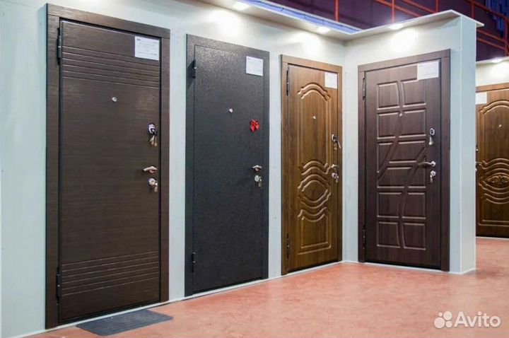 Металлическая входная дверь. Рассрочка без банка