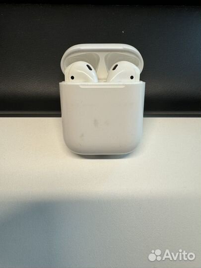 Apple airpods 1